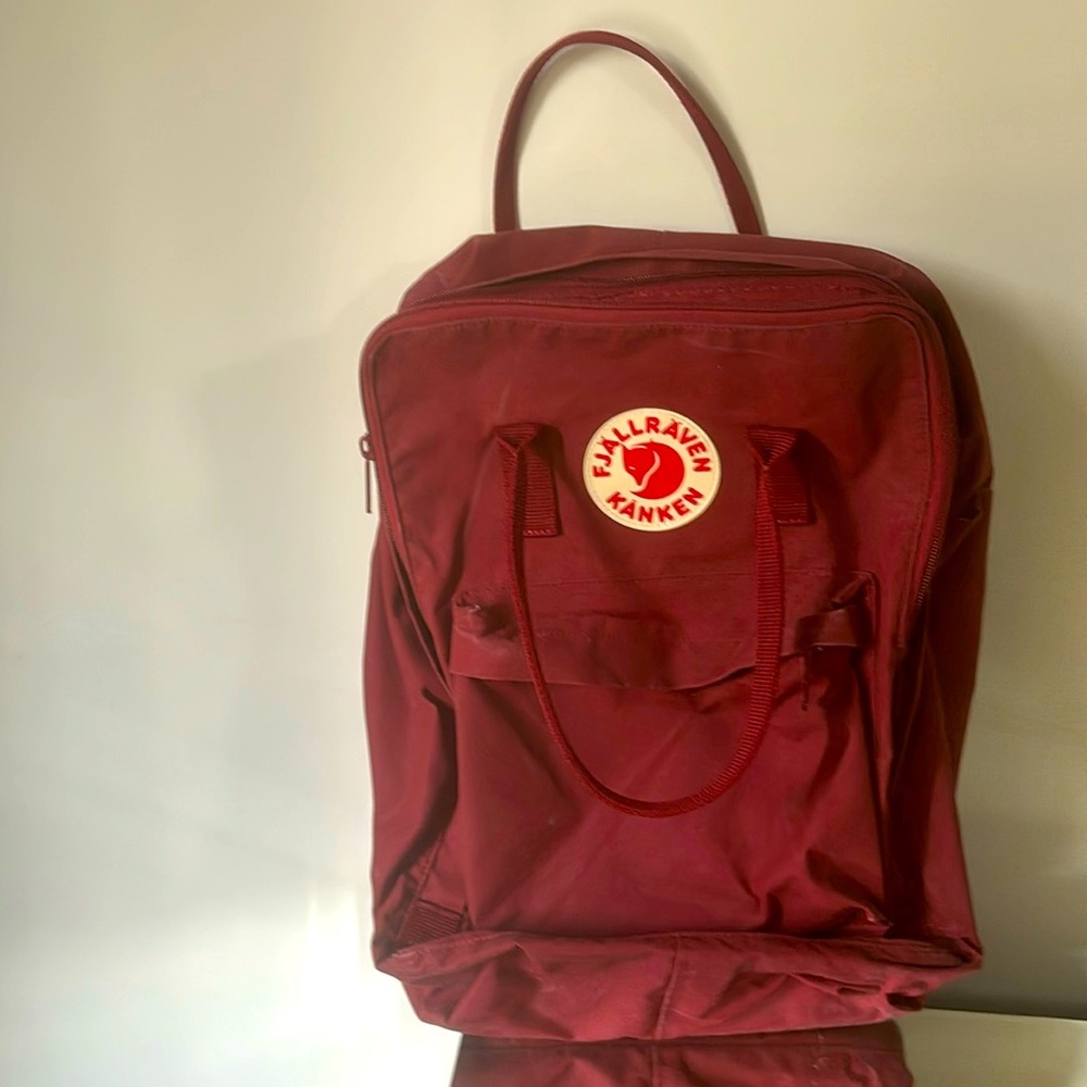 Brand new small back pack. Label inside to add your child’s name.